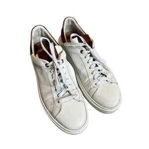 Good Man Brand Made in Italy White Leather Sneakers Brown Accent Size 9.5